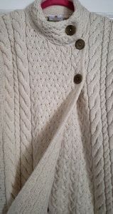 Carraigdonn 100% wool sweater with buttons